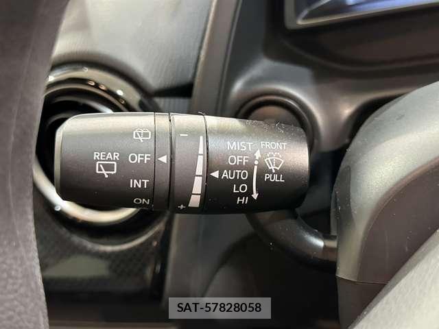 Mazda DEMIO 2018-03 8314244-12