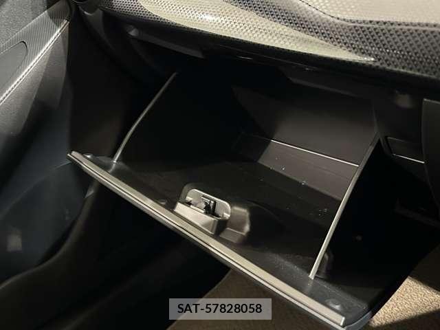 Mazda DEMIO 2018-03 8314244-26