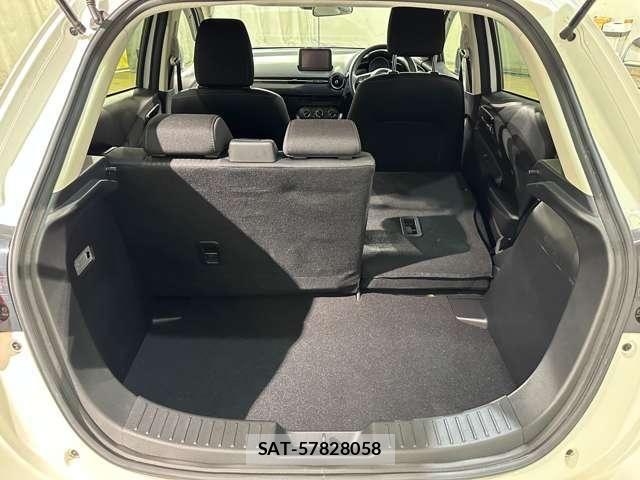 Mazda DEMIO 2018-03 8314244-29