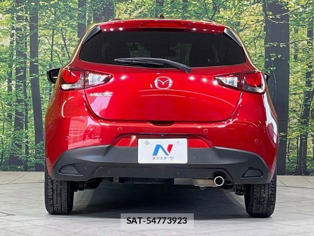 Mazda DEMIO 2015-03 8314256-16