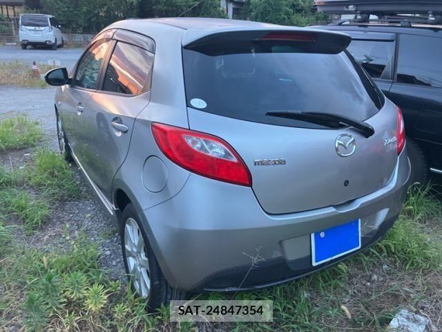 Mazda DEMIO 2009-08 8314264-1