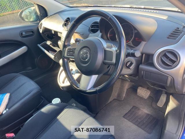 Mazda DEMIO 2007-11 8335633-14