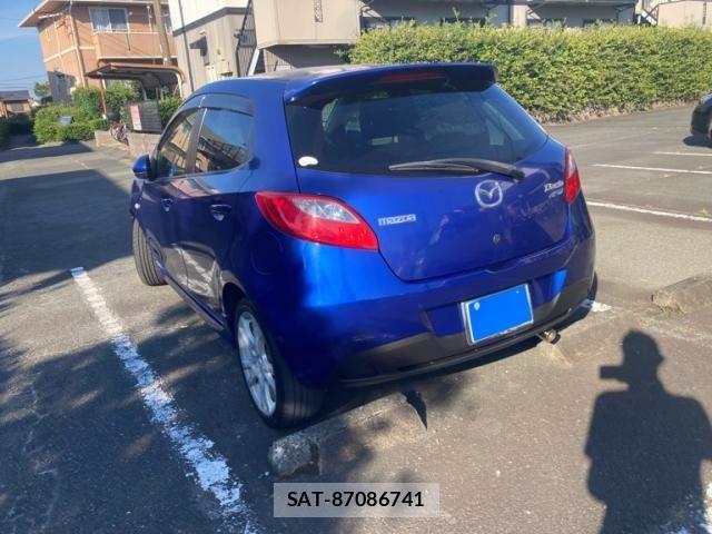 Mazda DEMIO 2007-11 8335633-3