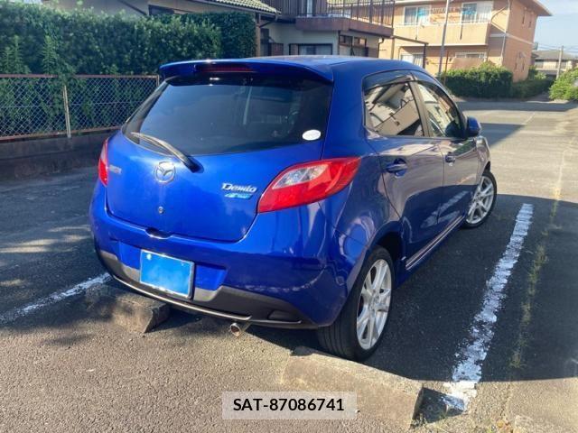 Mazda DEMIO 2007-11 8335633-4