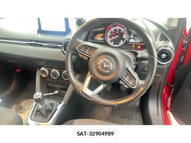 Mazda DEMIO 2018-08 8335618-13