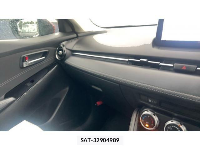 Mazda DEMIO 2018-08 8335618-20