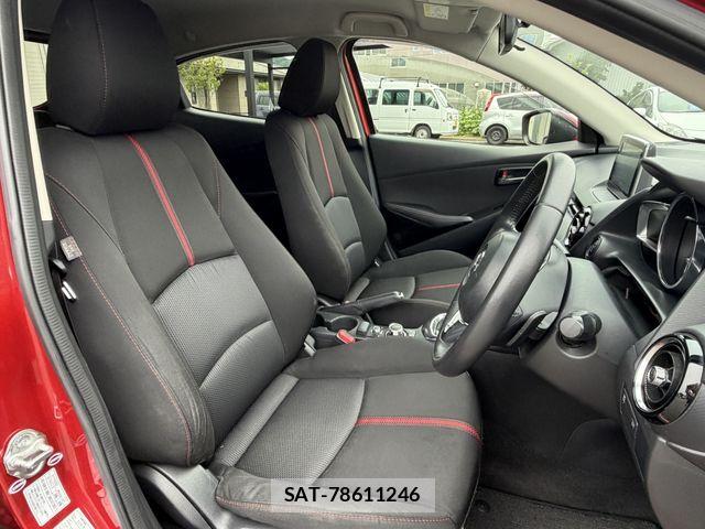 Mazda DEMIO 2015-07 8335626-17