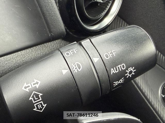 Mazda DEMIO 2015-07 8335626-20