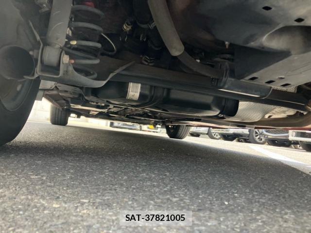Mazda DEMIO 2016-04 8335627-9