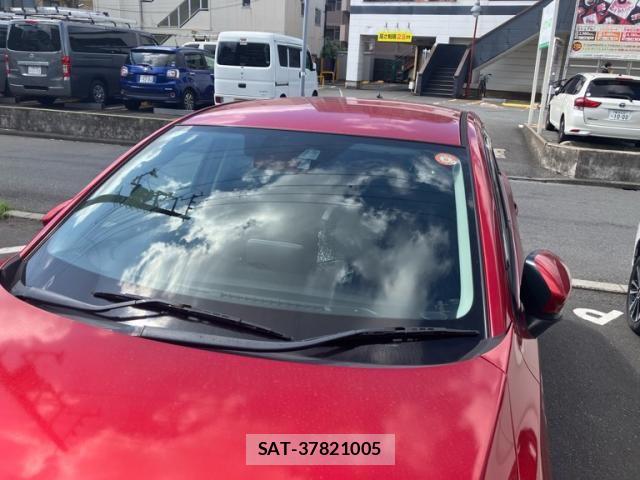 Mazda DEMIO 2016-04 8335627-3
