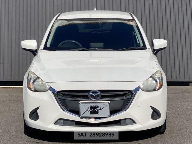 Mazda DEMIO 2017-02 8335621-3