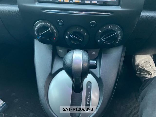 Mazda DEMIO 2012-04 8335635-21