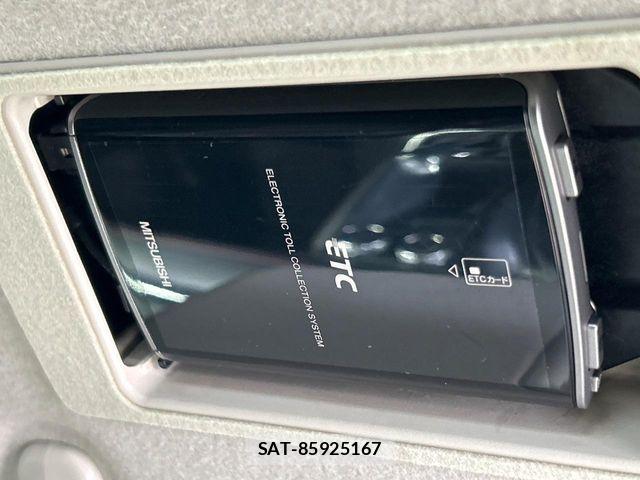 Mazda DEMIO 2016-02 8335622-6