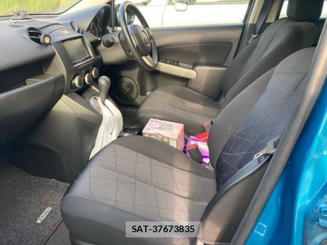 Mazda DEMIO 2012-01 8335632-10