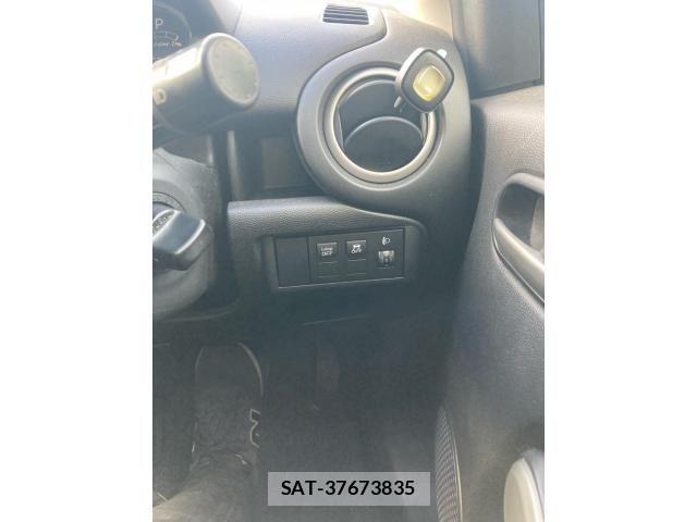 Mazda DEMIO 2012-01 8335632-14