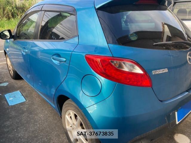 Mazda DEMIO 2012-01 8335632-4