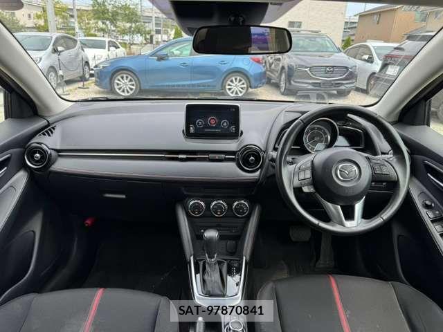 Mazda DEMIO 2015-11 8335624-3