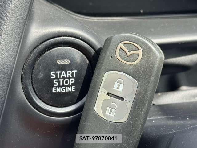 Mazda DEMIO 2015-11 8335624-8