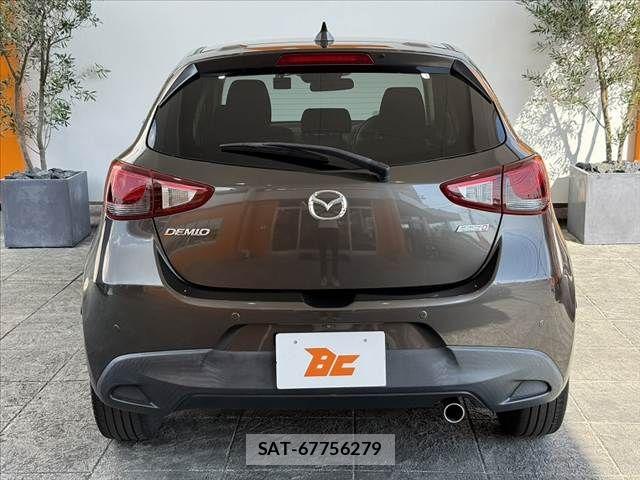 Mazda DEMIO 2018-02 8335619-13