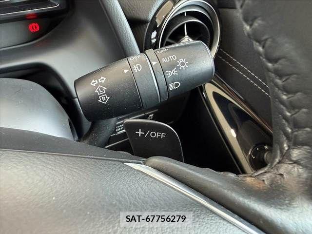 Mazda DEMIO 2018-02 8335619-27