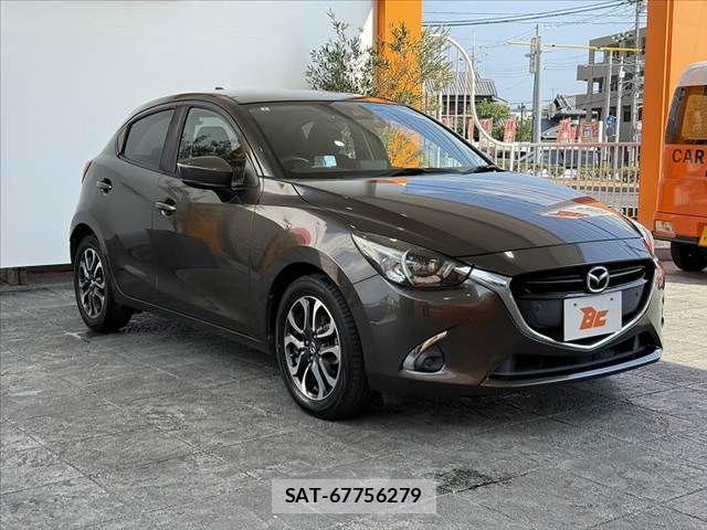 Mazda DEMIO 2018-02 8335619-7