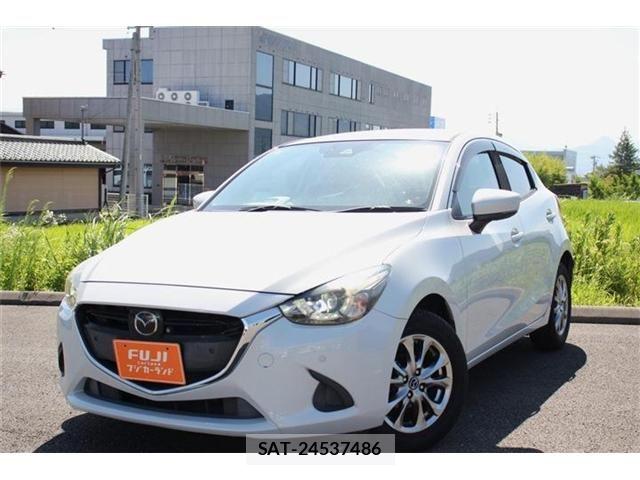Mazda DEMIO 2017-12 8335612-1