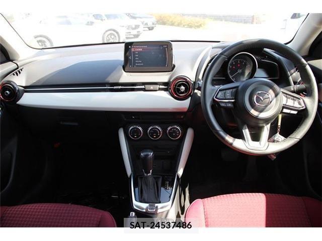 Mazda DEMIO 2017-12 8335612-22