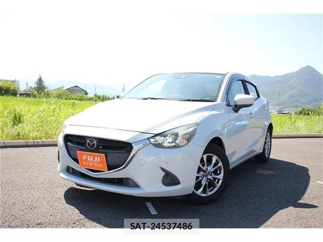 Mazda DEMIO 2017-12 8335612-3