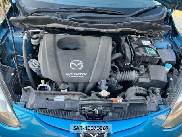 Mazda DEMIO 2014-02 8354333-16