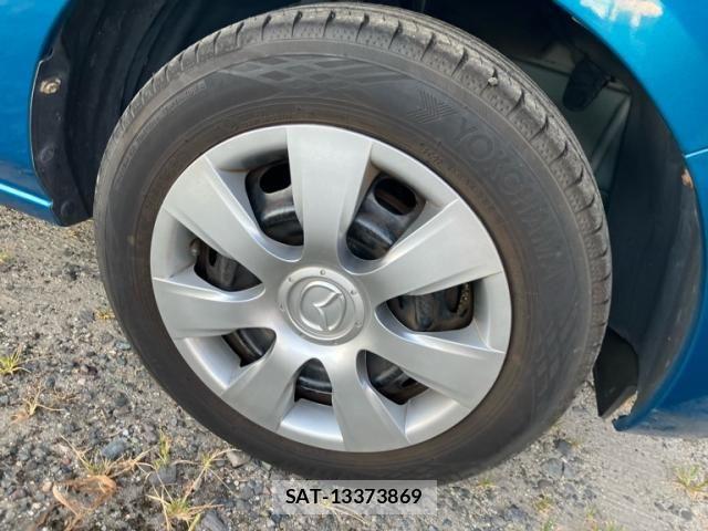 Mazda DEMIO 2014-02 8354333-6