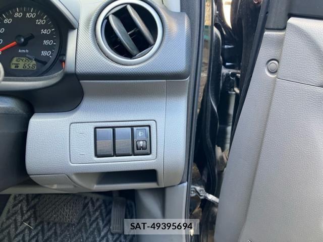 Mazda DEMIO 2006-03 8354335-19