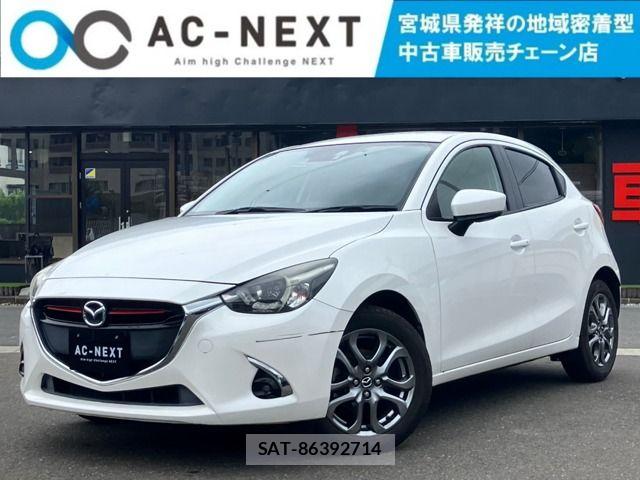 Mazda DEMIO 2017-08 8354330-0