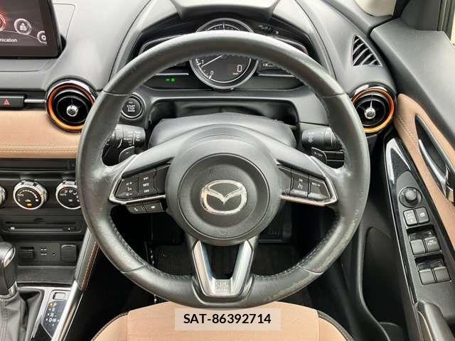 Mazda DEMIO 2017-08 8354330-9