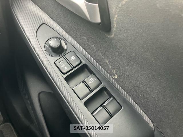 Mazda DEMIO 2017-06 8354331-12
