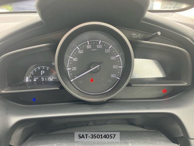 Mazda DEMIO 2017-06 8354331-16