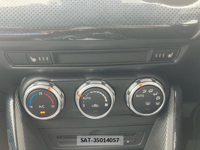 Mazda DEMIO 2017-06 8354331-19