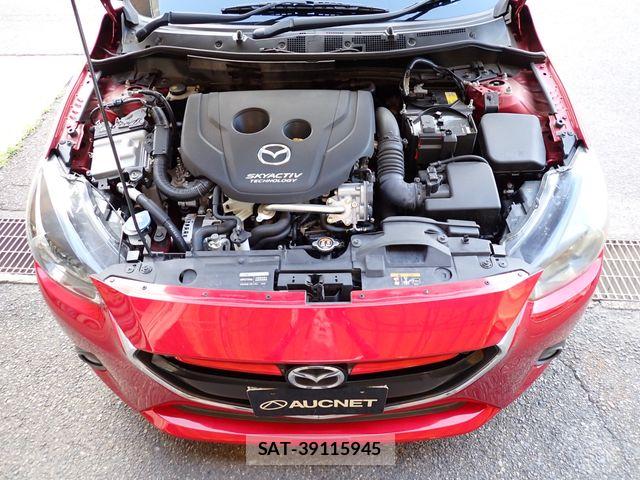 Mazda DEMIO 2015-01 8354328-25