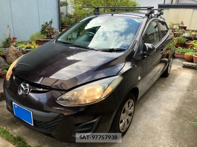 Mazda DEMIO 2013-08 8354334-0