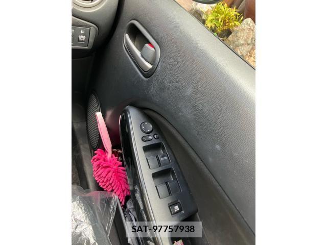 Mazda DEMIO 2013-08 8354334-14