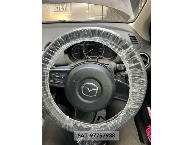 Mazda DEMIO 2013-08 8354334-16