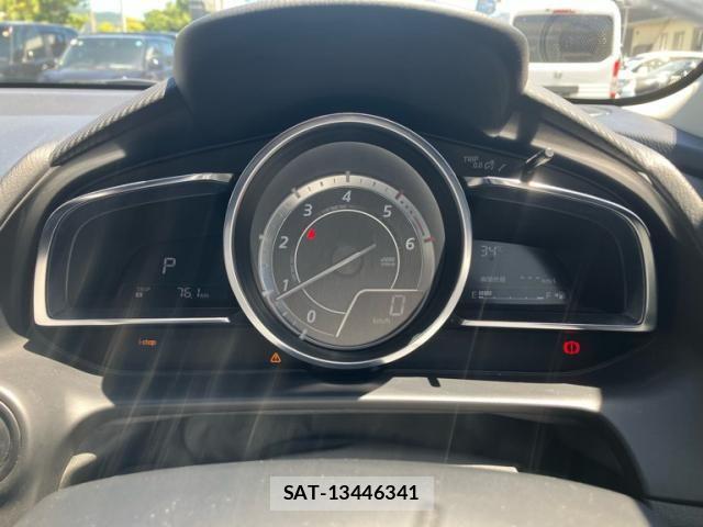 Mazda DEMIO 2015-06 8354332-14
