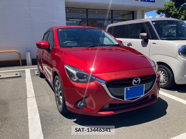 Mazda DEMIO 2015-06 8354332-1