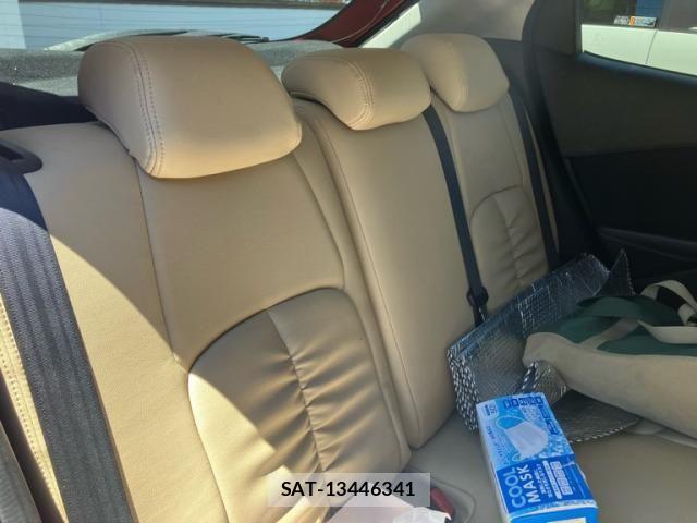 Mazda DEMIO 2015-06 8354332-8