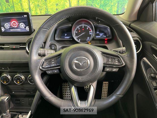 Mazda DEMIO 2018-01 8354329-10