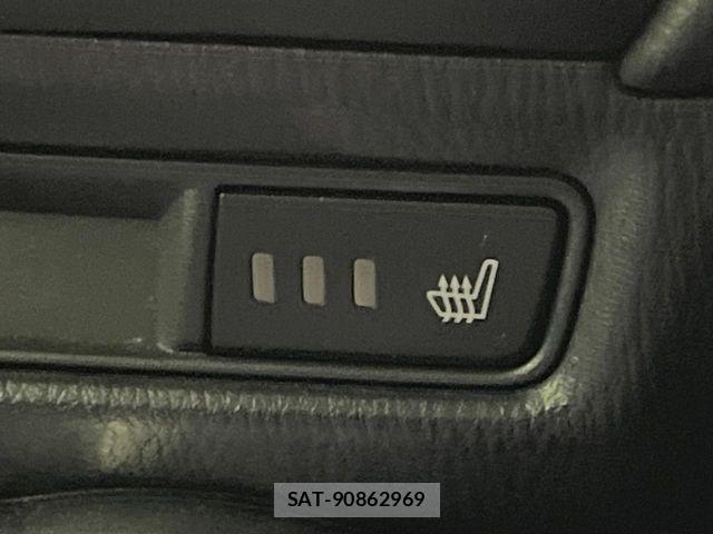 Mazda DEMIO 2018-01 8354329-5