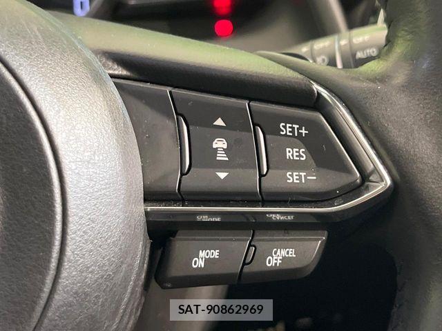Mazda DEMIO 2018-01 8354329-6