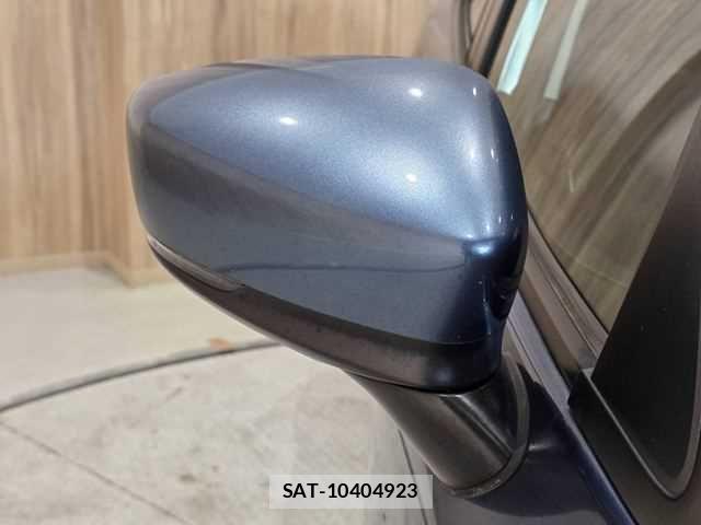 Mazda DEMIO 2018-02 8365638-28