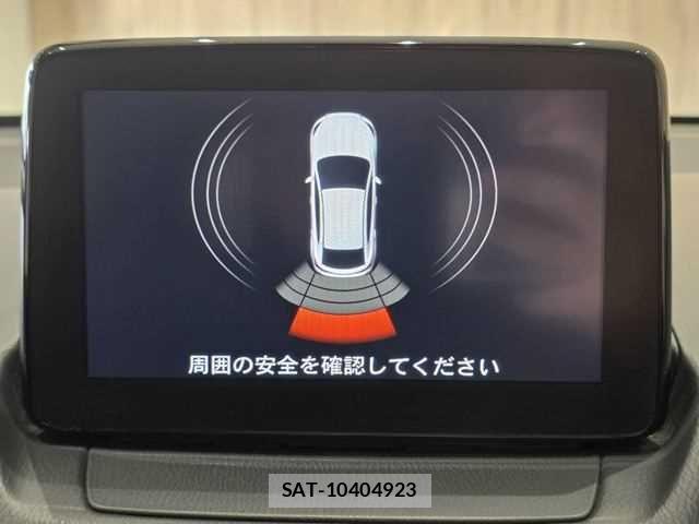 Mazda DEMIO 2018-02 8365638-7