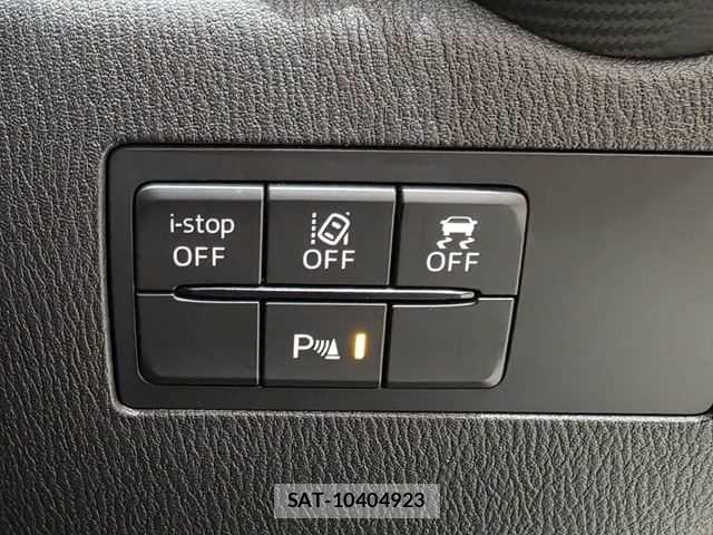 Mazda DEMIO 2018-02 8365638-8