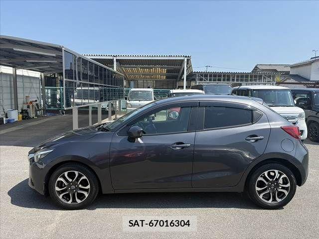 Mazda DEMIO 2015-07 8365640-11